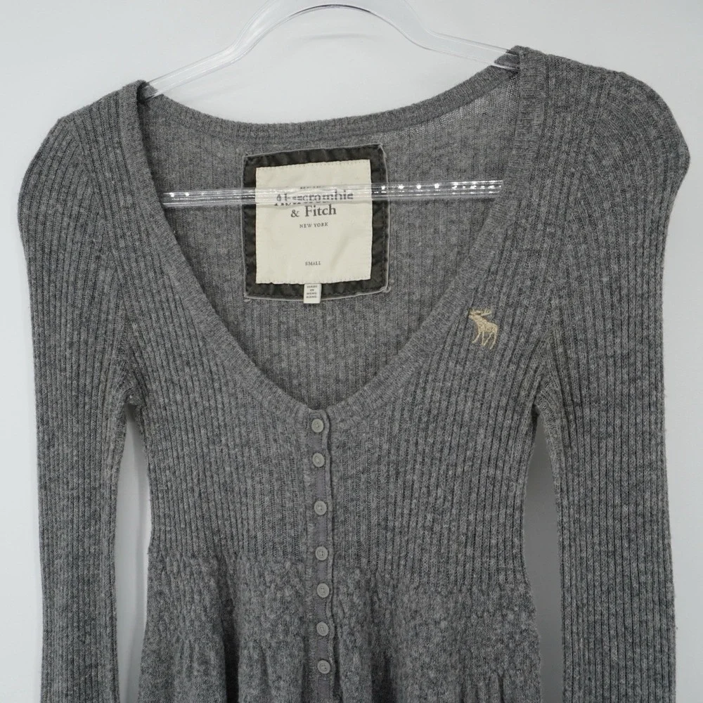 Vintage Abercrombie & Fitch Babydoll Sweater Small Long Sleeve Button Gray Y2K